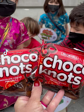 Jack' n Jill フィリピン チョコスナック菓子 チョコレート味 29