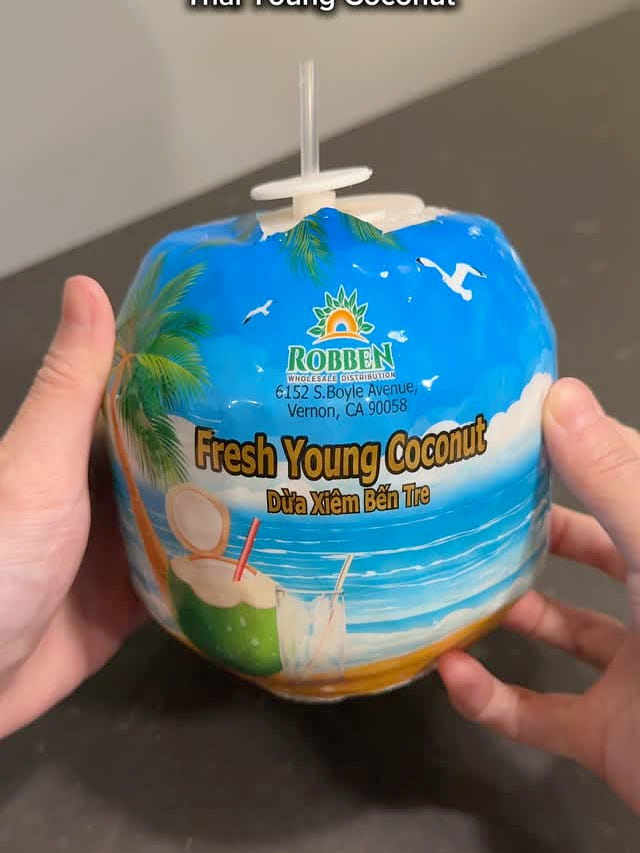 Thai Young Coconut - Super Easy to Open 🥥🥥