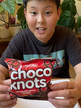 Jack' n Jill フィリピン チョコスナック菓子 チョコレート味 29