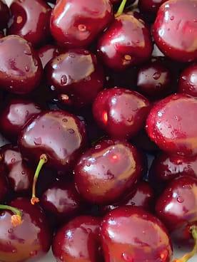 高糖度プレミアムアメリカンチェリー　2kg チェリー　さくらんぼ　ダークチェリー プレミアム ワシントン産アメリカンチェリー さくらんぼ 2-2.25 ポンド