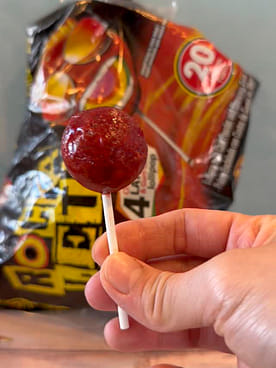 Get Sonrics Rockaleta Chili Lollipops Candy Delivered | Weee